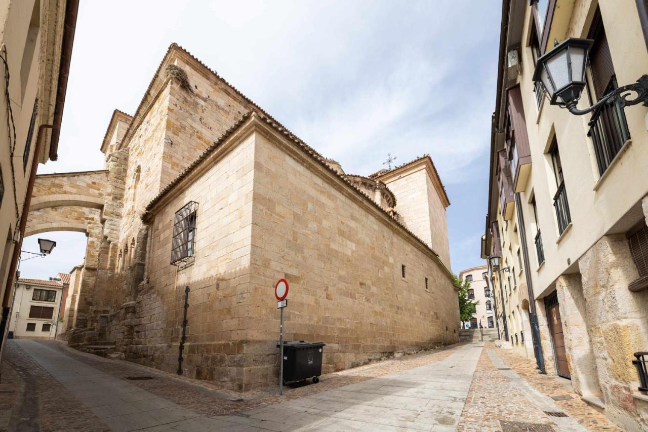 Casa Benito Garaje Cantigueo Zamora Exterior photo